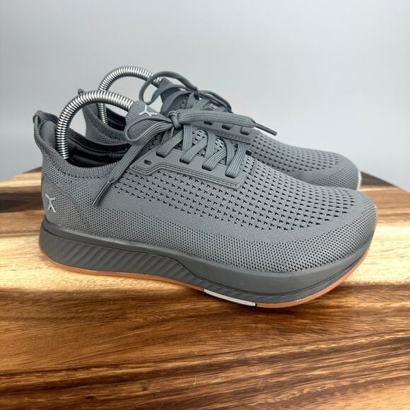 Flux Adapt Runner Women's Size 7 Gray Gum Running Athletic Barefoot Knit Shoes - Picture 1 of 7